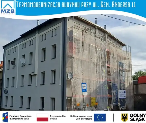 Wałbrzych: termomodernizacja budynku przy ul. gen. Andersa 11 zgodnie z harmonogramem