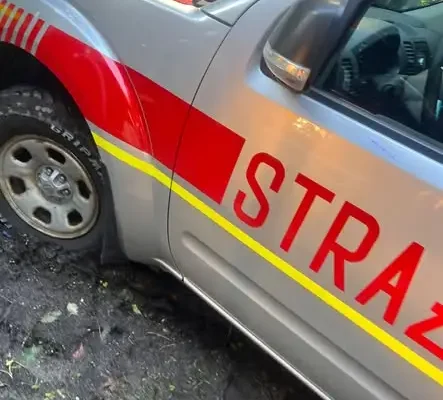 Interwencja służb ratunkowych na ul. Barbary w Jedlinie-Zdroju