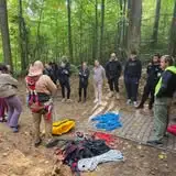 Interwencja służb w Jedlinie-Zdroju: otwarcie mieszkania i pomoc ZRM
