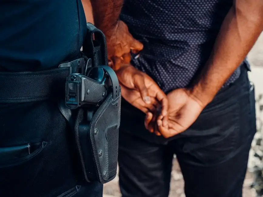 Siedmiu poszukiwanych zatrzymanych przez wałbrzyską policję