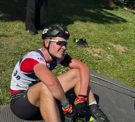 Łukasz Sinkiewicz z Boguszowa-Gorc wicemistrzem Polski w biathlonie na nartorolkach