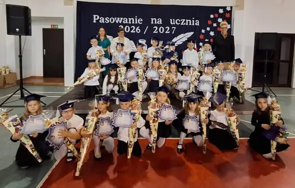 Pasowanie na ucznia w PSP nr 6 w Boguszowie-Gorcach – wyjątkowy dzień dla pierwszoklasistów