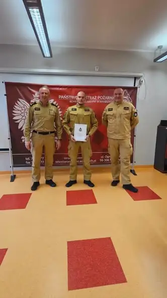 Strażak z Wałbrzycha po służbie uratował rannego rowerzystę