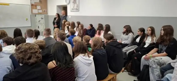 Sędzia z Wałbrzycha uczył uczniów odpowiedzialności prawnej