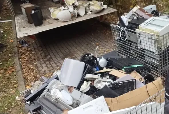 OSP Jedlina-Zdrój zebrała ponad 15 ton elektroodpadów. Rekordowa zbiórka