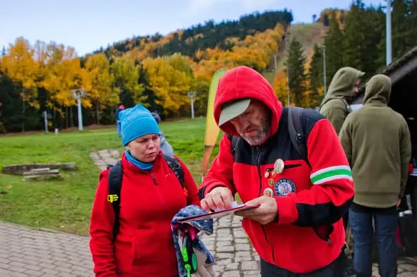 4. Jesienny Marsz na Orientację w Boguszowie-Gorcach przyciągnął 75 uczestników